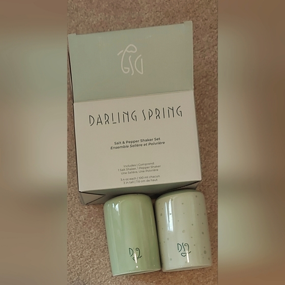 Darling Spring Salt and Pepper Shaker Set spring green - Picture 1 of 4